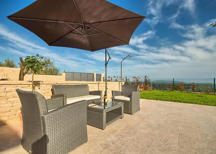Casa Leone By Istra Vacation Villa *