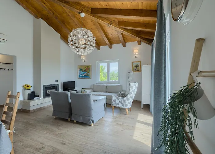 Casa Leone By Istra Vacation * Zminj